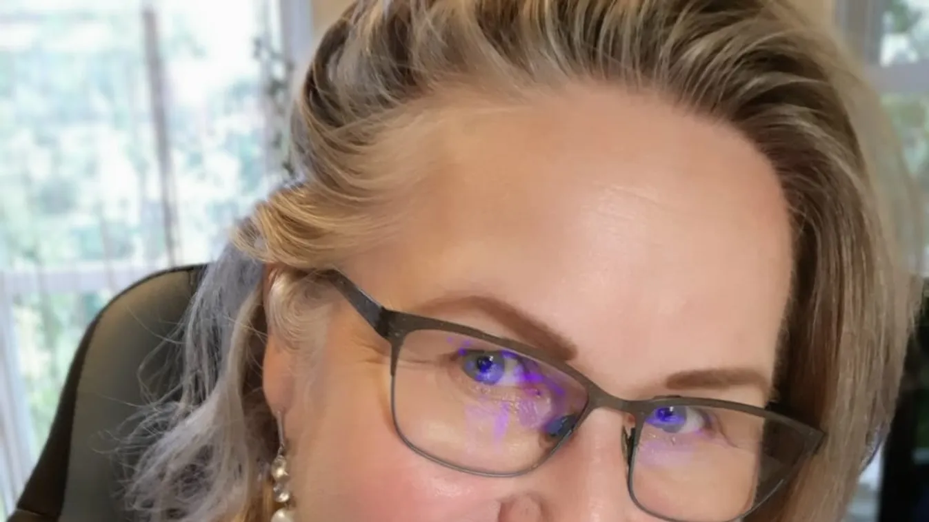 Megmentőit keresi a koronavírusból gyógyult nő