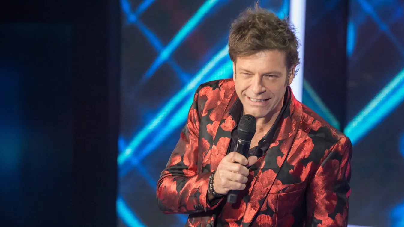 Gruppen tesztelést szervezett Till Attila