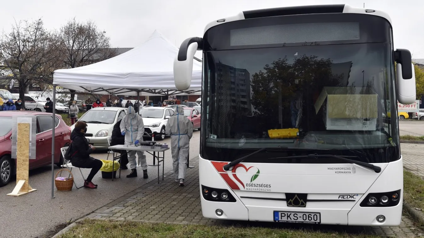 Szűrőbuszok is segítik a fertőzésgyanús esetek kiszűrését