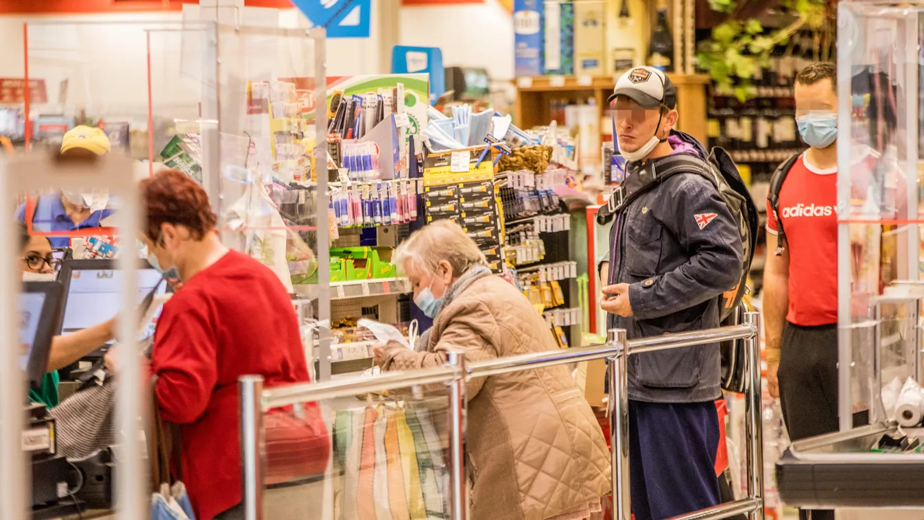 Szabálytalan maszk: Három napra bezáratott a rendőrség egy élelmiszerboltot