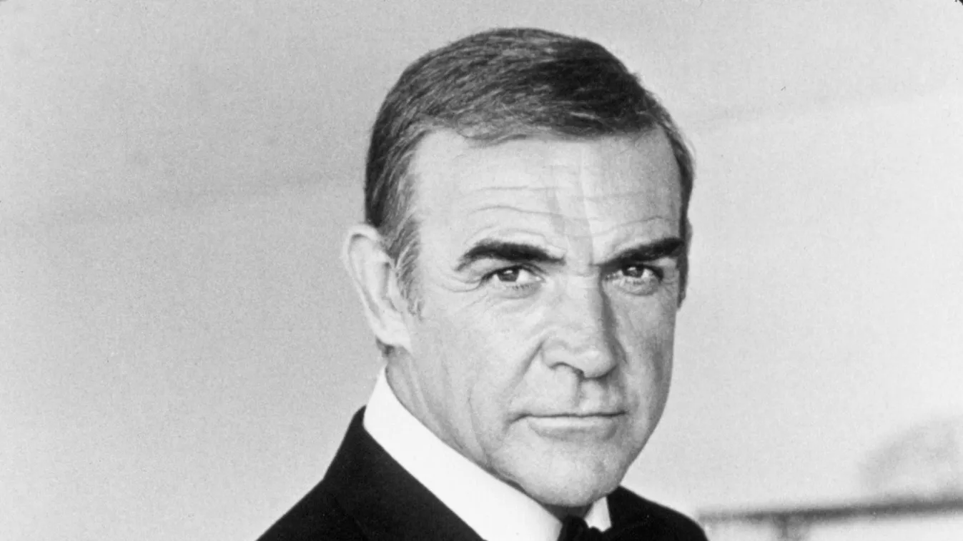Elárverezik a pisztolyt, amelyet az első James Bond-filmben használt Sean Connery