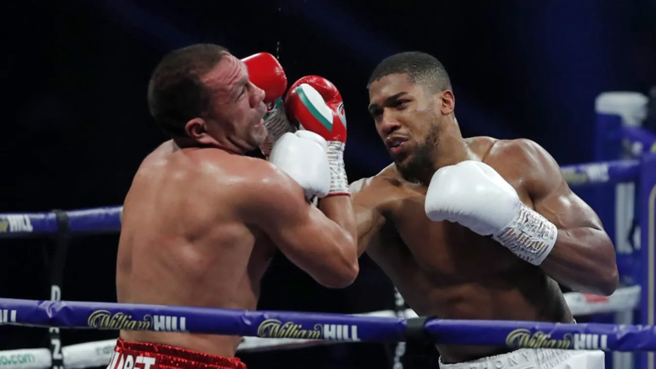 Elképesztő kiütés a világbajnoktól, padlót fogott az ellenfele