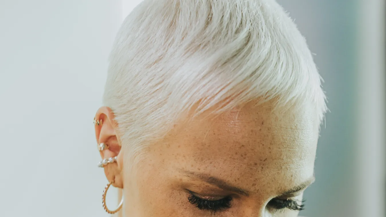 Könnyek között mesélte el Tóth Gabi, hogyan kínozta meg a koronavírus őt és kislányát is