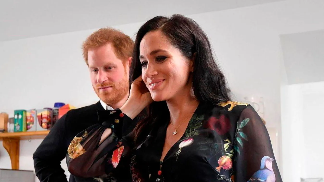 Már elérhető Harry herceg és Meghan Markle 30 millió fontos podcastje