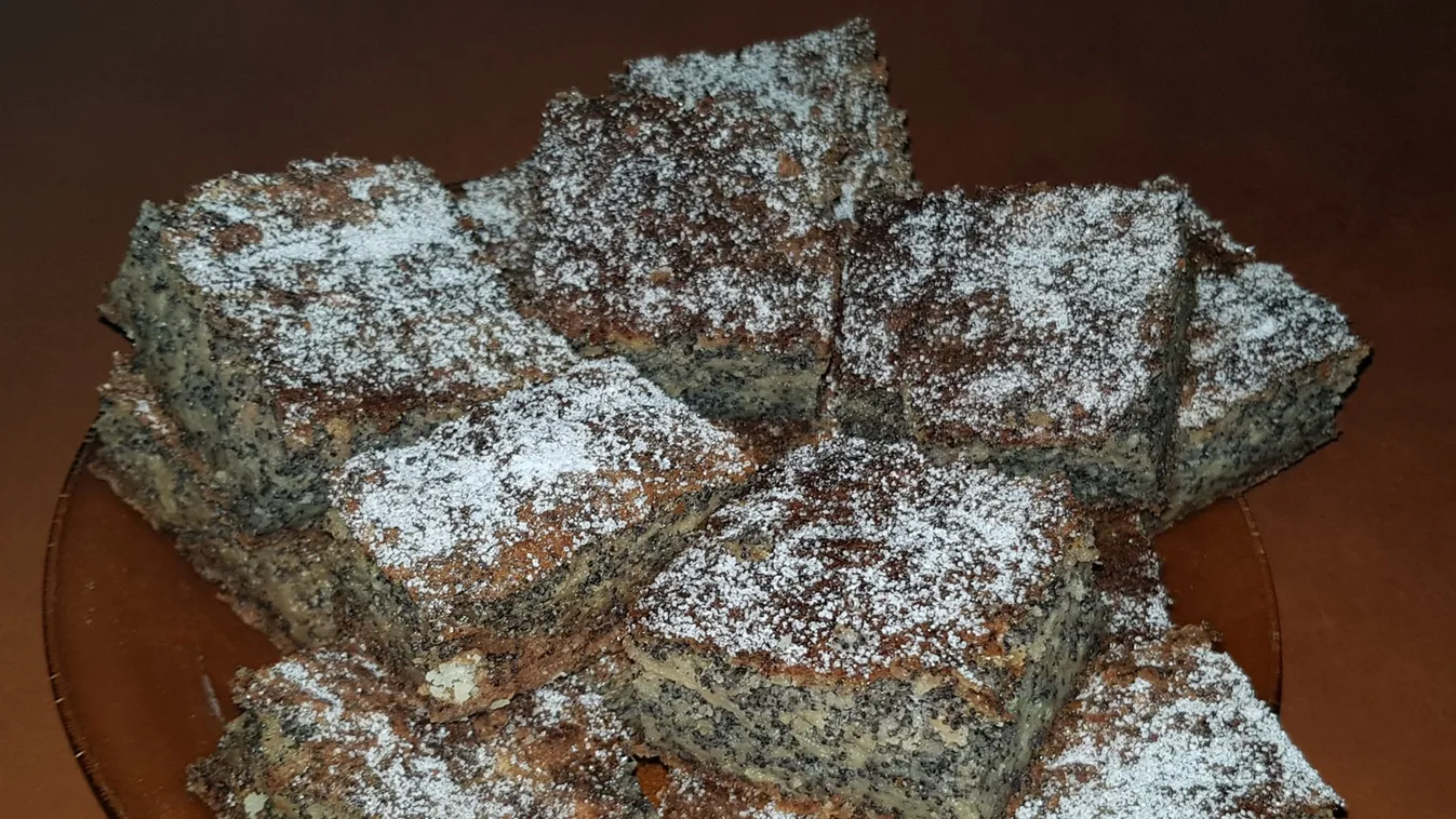 Tejfölös-almás-mákos kevert süti a december sztárja, ilyen finomat még nem ettél