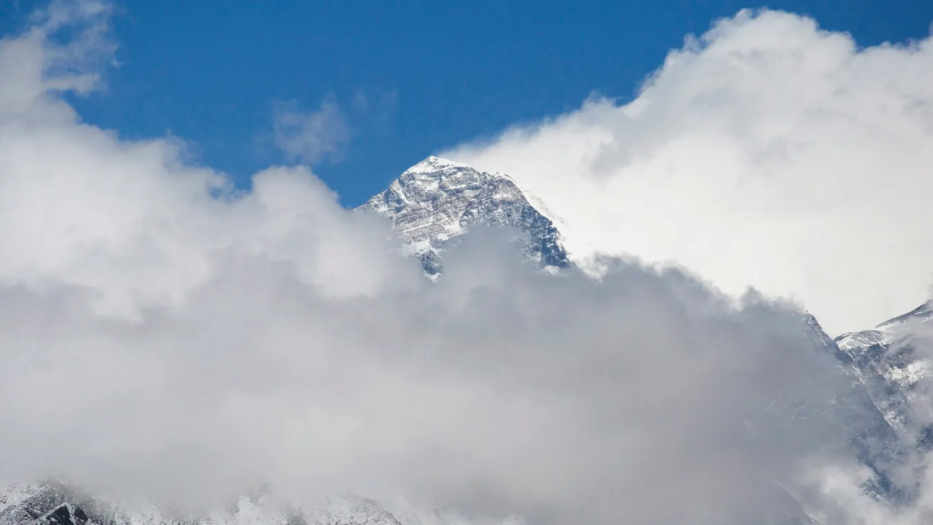 Hihetetlen, megnőtt a hegy: ilyen magas a világ legmagasabb pontja