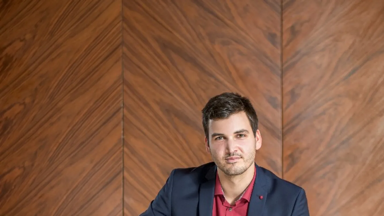 Motorversenyző akart lenni, most a Nemzeti Filharmonikus Zenekar tagja Hotzi Mátyás (x)