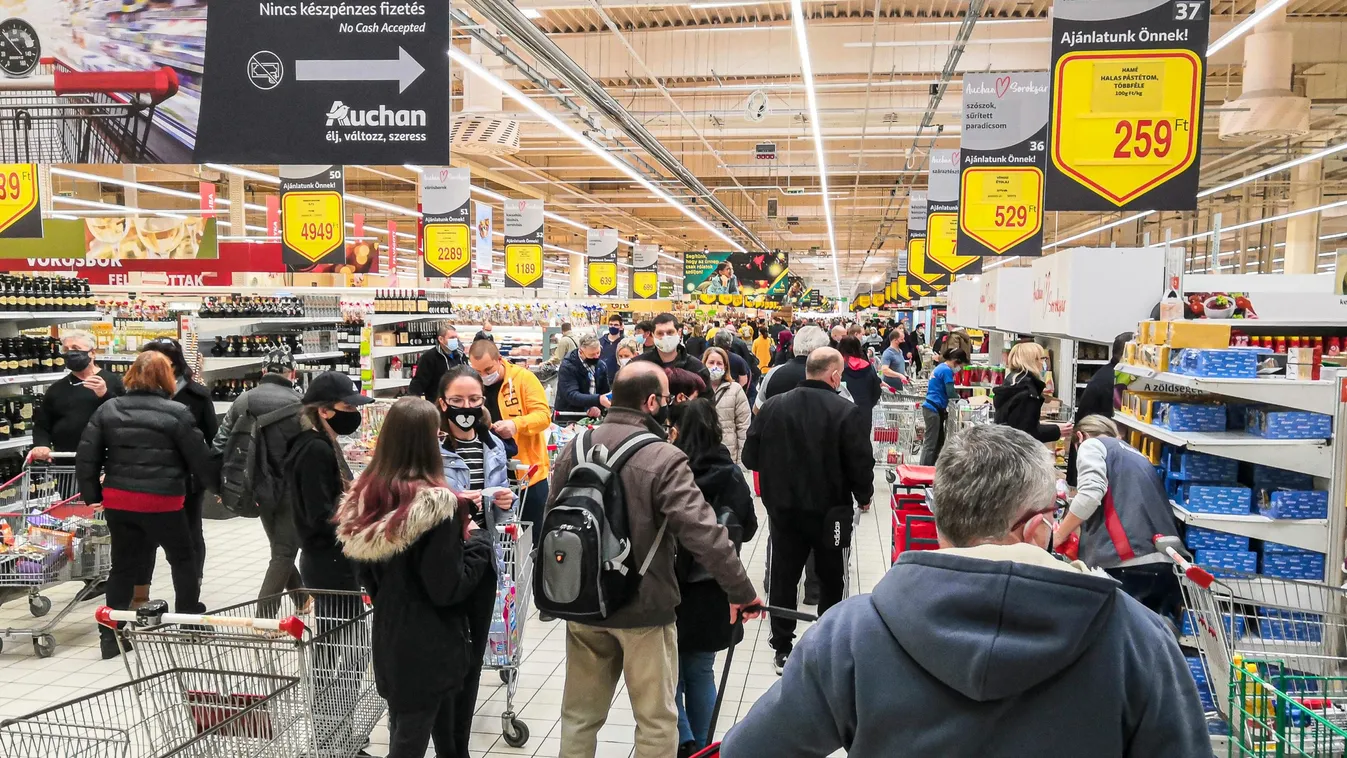 A maszkviselés megy, a távolságtartás kevésbé