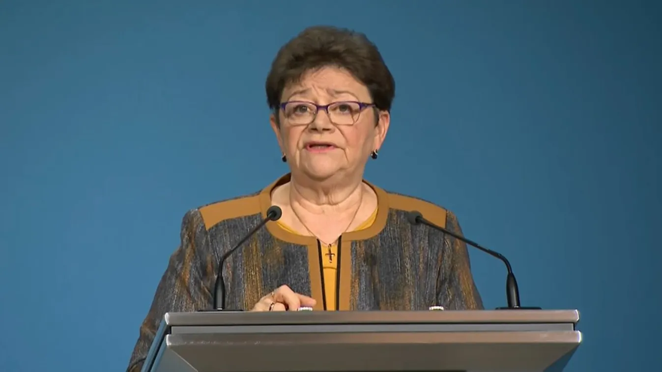 Müller Cecília: ezt kell tudni a vakcinaregisztrációról