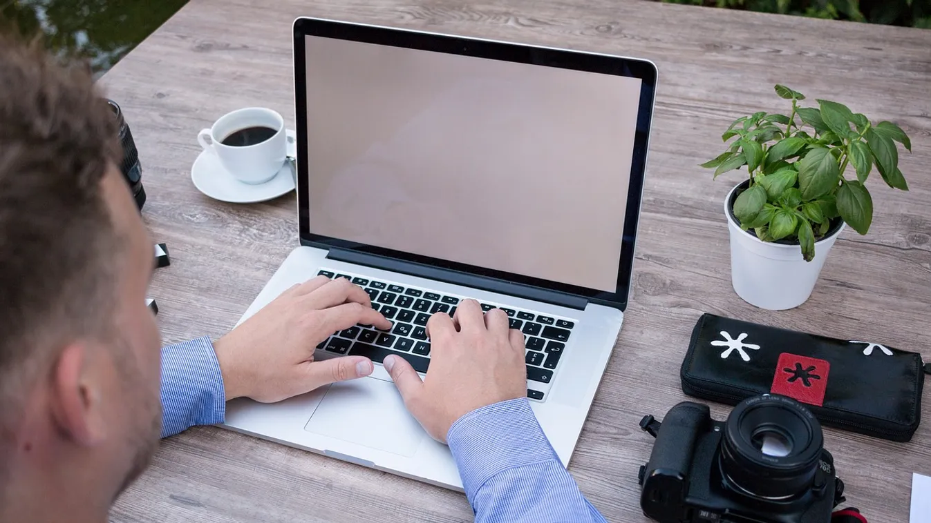 A román sajtóban dicsérik a magyar családtámogatásokat