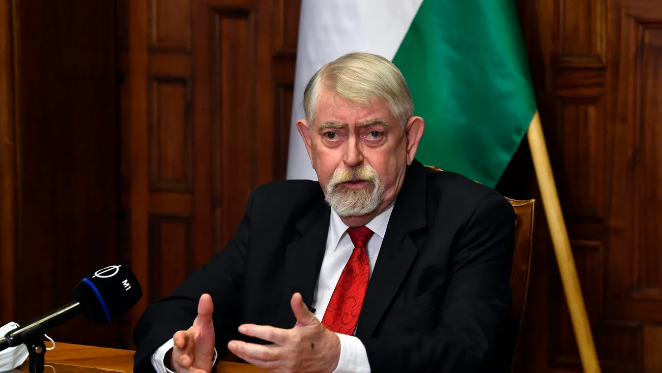 Kásler: újabb kétmilliárdos eszközbeszerzéssel segíti a kormány a védekezést