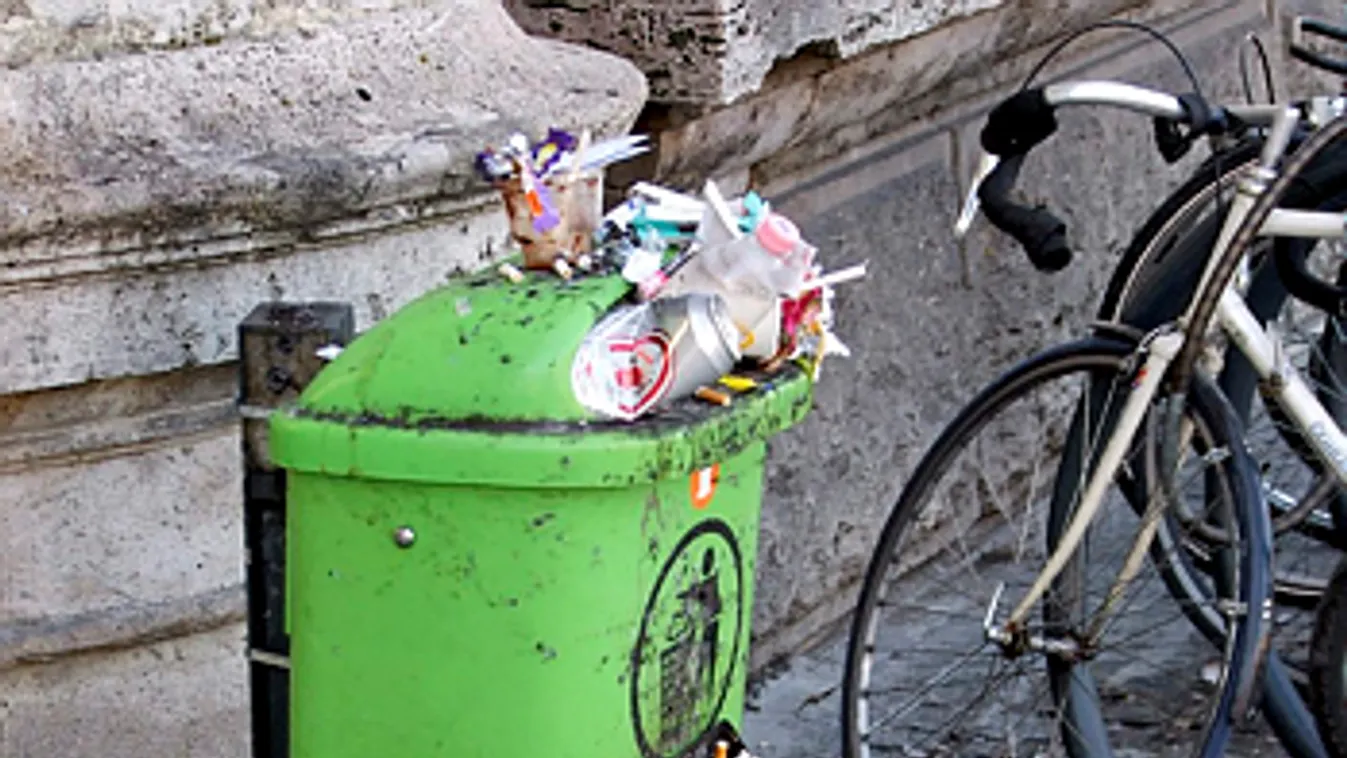 Dühösek a budapestiek az eltűnő szemetesek miatt