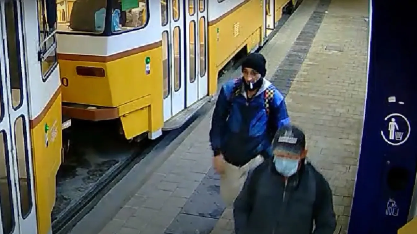 Két férfi támadt egy utasra az 1-es villamoson Népligetnél – videó