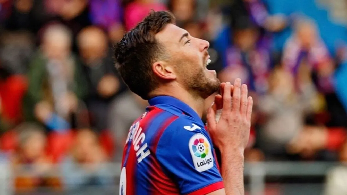 Titokban felvett szexvideó miatt dugnának évekre börtönbe két futballsztárt