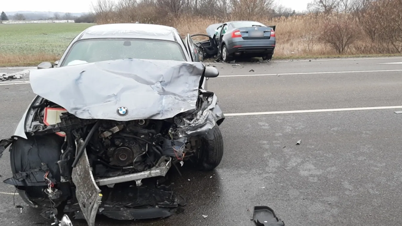 Lesújtó hír: a mohácsi rendőrkapitány halt meg a reggeli pécsi karambolban - Fotó