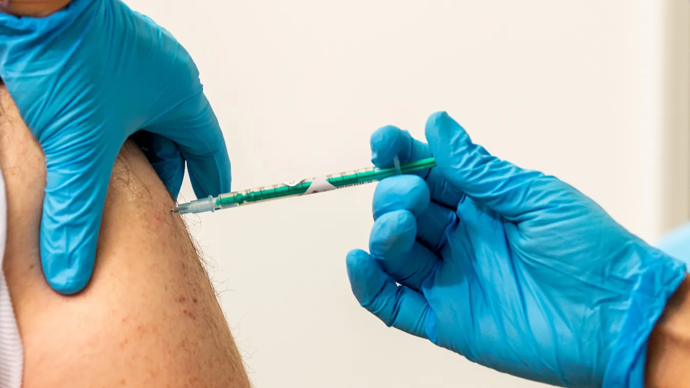 Vékony fecskendővel több embernek jut Covid-vakcina