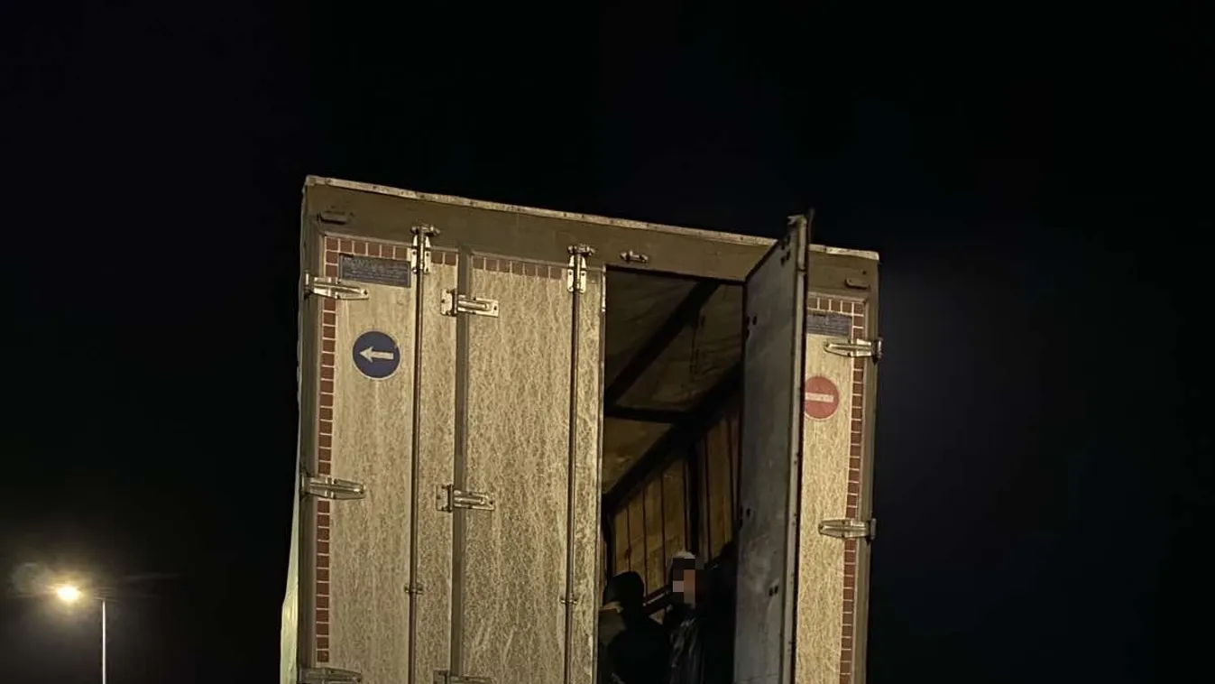 Rossz napja volt a Magyarországra szökő migránsoknak