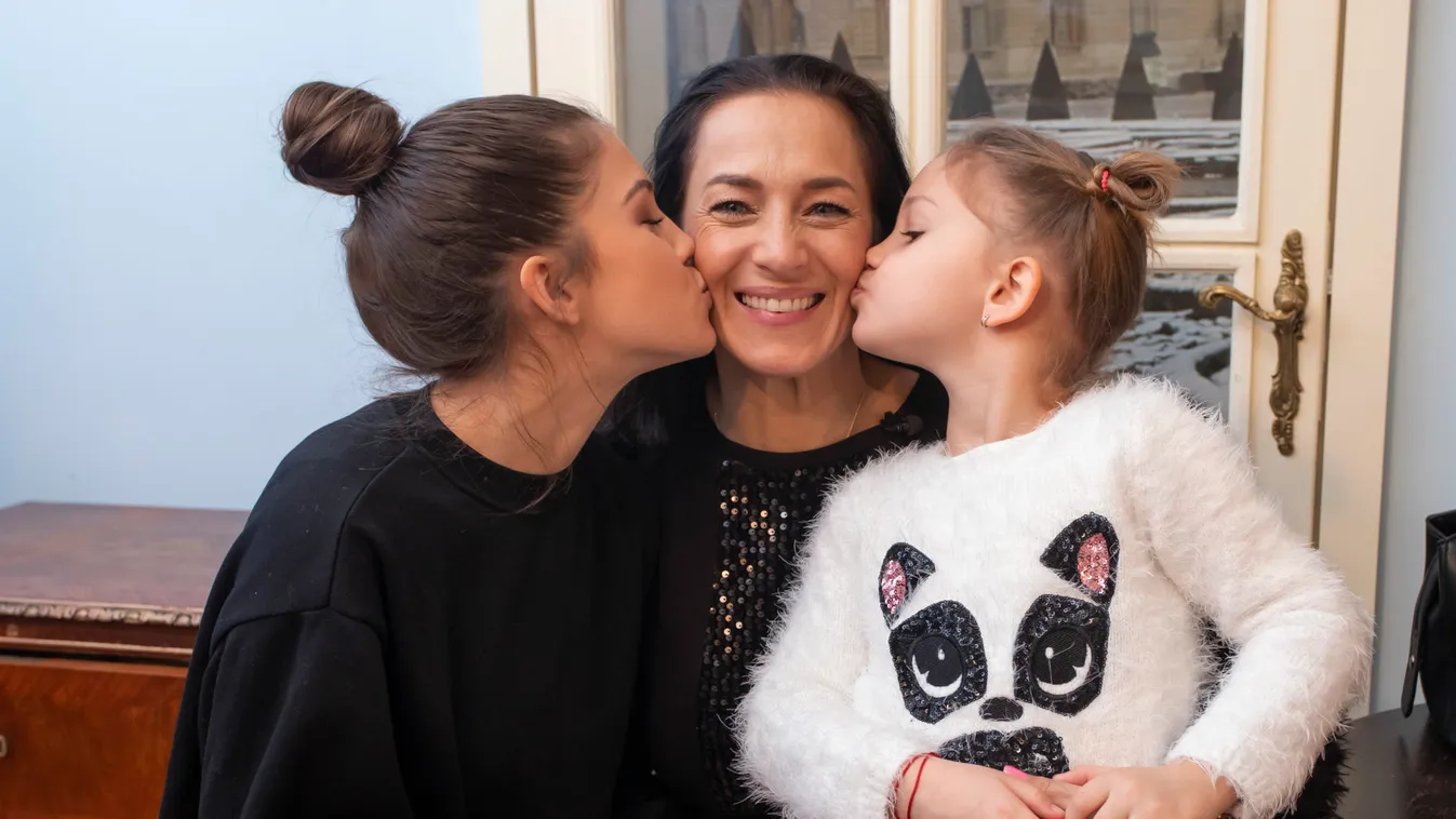 Itt a bizonyíték: Fésűs Nelly lánya a való életben is csodaszép