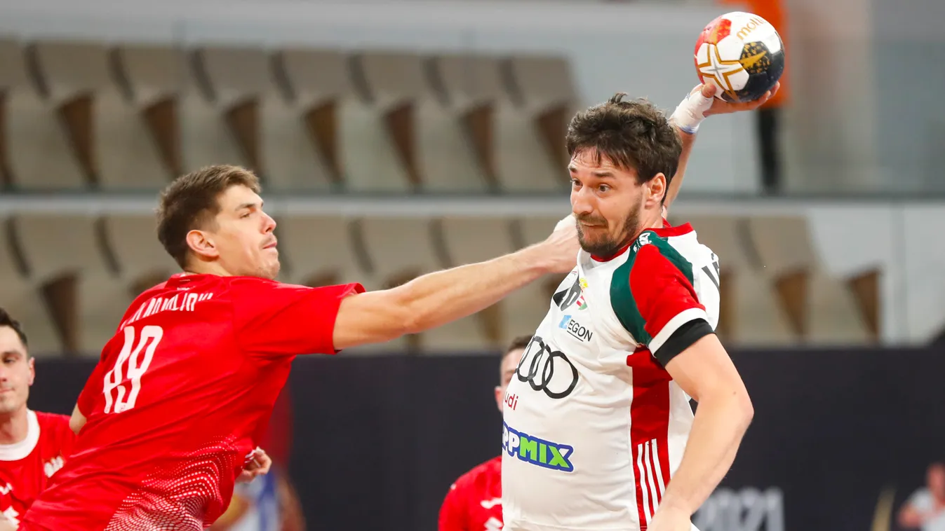 Férje mezében szurkol a vébén a TV2 sztárja