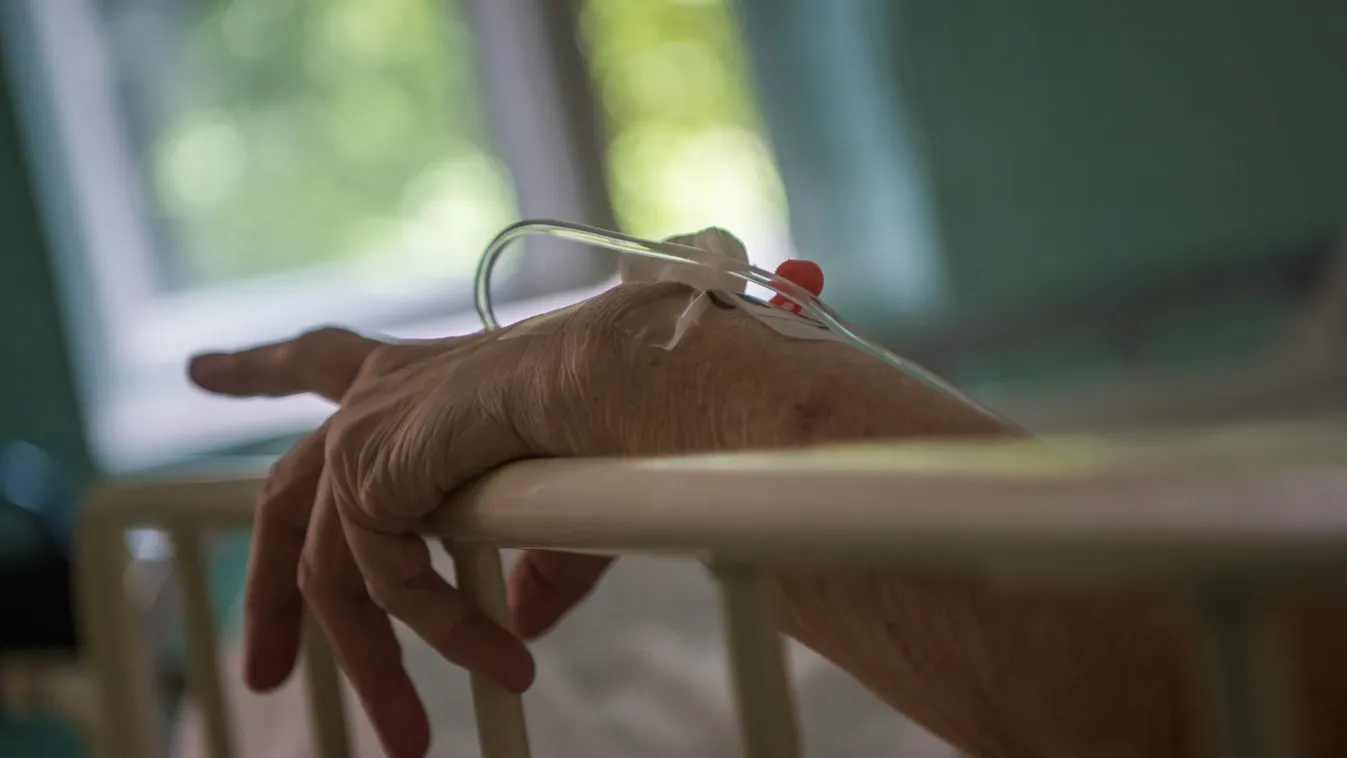 Nyaki fájdalommal kezdődött, az életéért küzdött a kisgyermekes édesapa