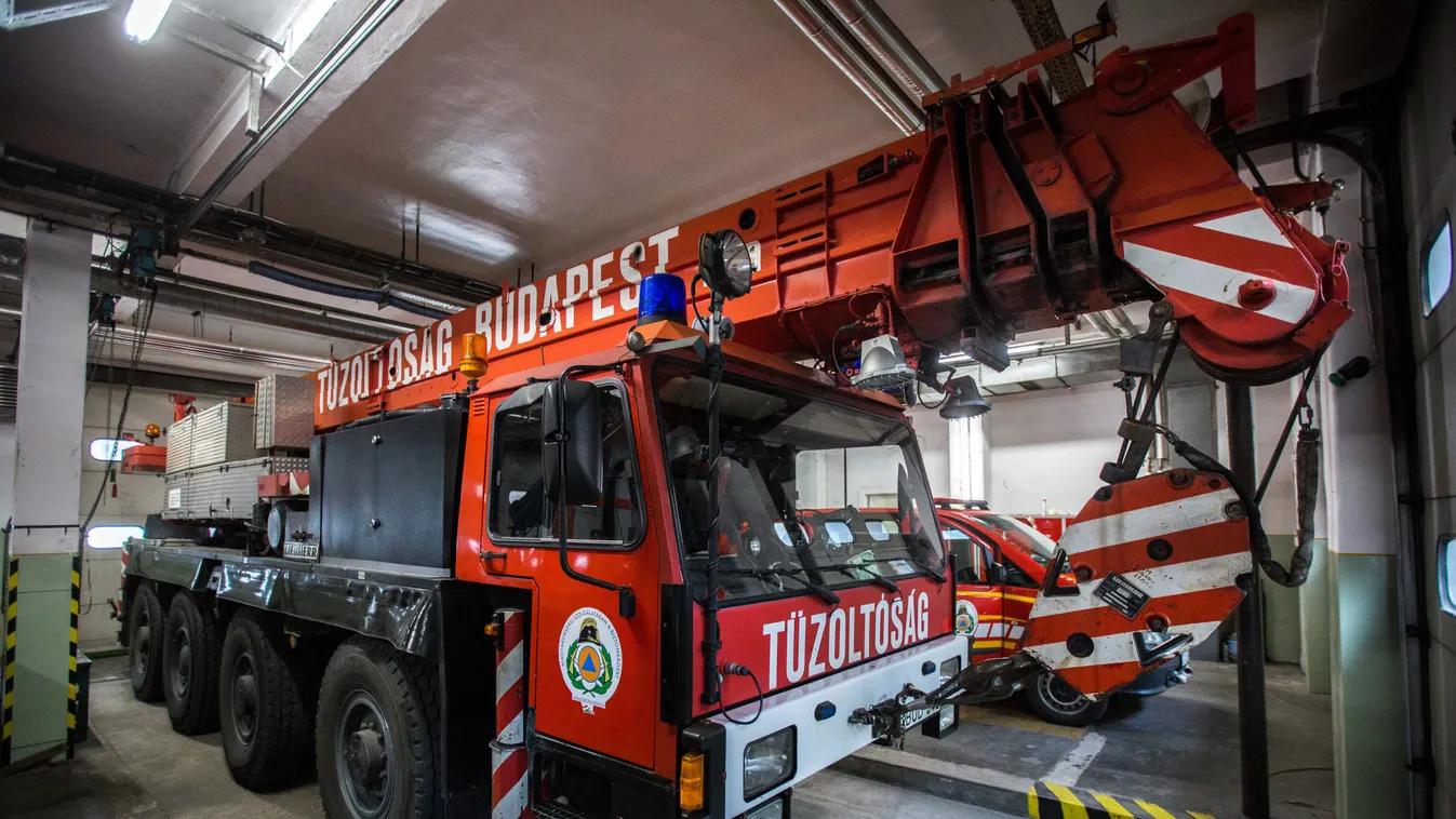 Mindig bevetésre készen várják a hívást a hős budapesti tűzoltók, még akkor is ha téves