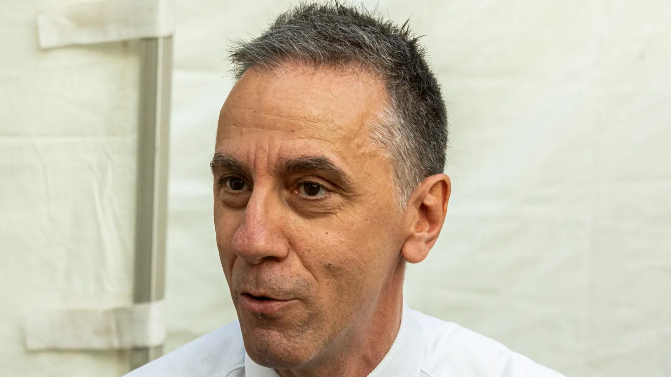 Új korszak kezdődik a színész életében: Ezzel kell leszámolnia