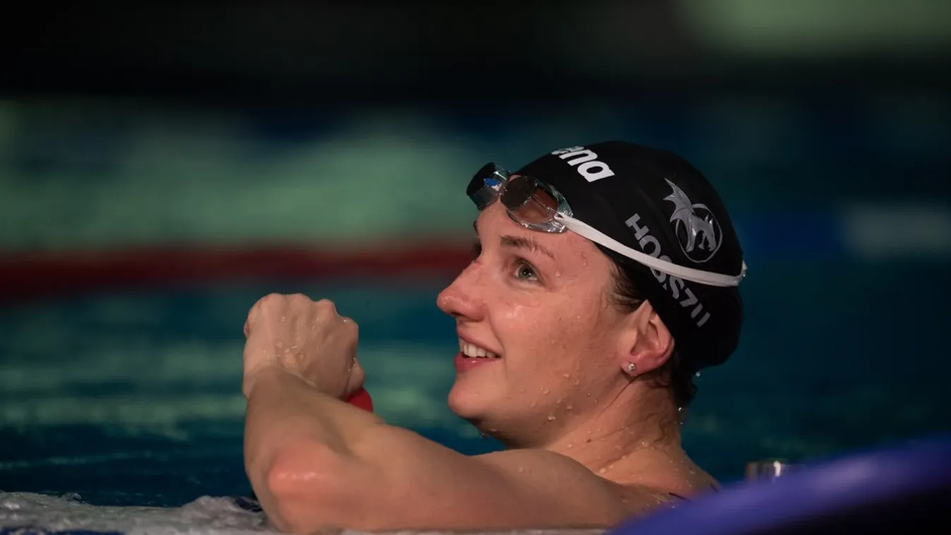 Szerelmes fotó, ez várta Hosszú Katinkát Budapesten