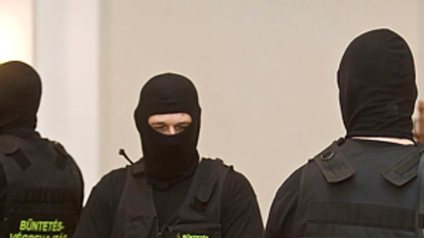 Börtönlázadás: Elege lett a járványhelyzetből a móri mészárosnak