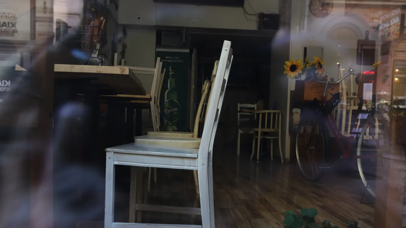 Egy belvárosi étterem a netről tudta meg, hogy illegálisan kinyit ma