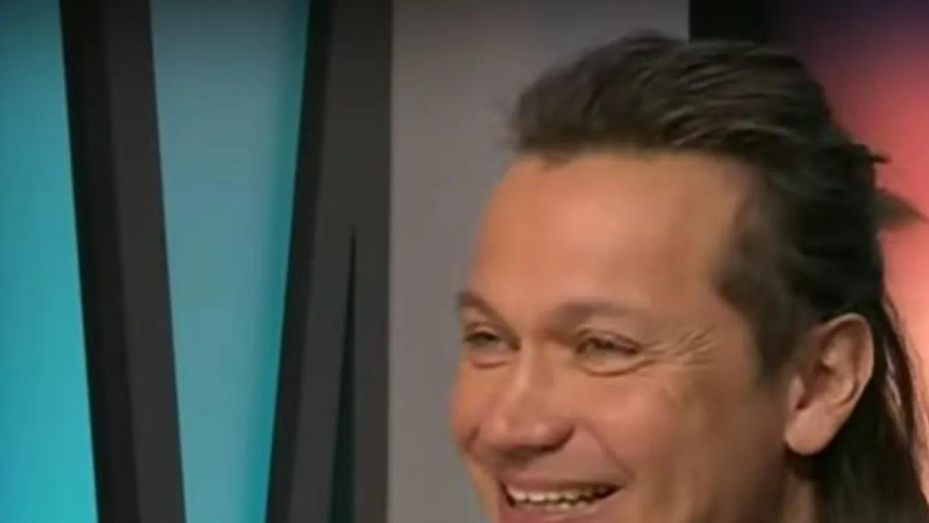 Elszólta magát, még el sem vált, máris új csaja van Kovács Áronnak