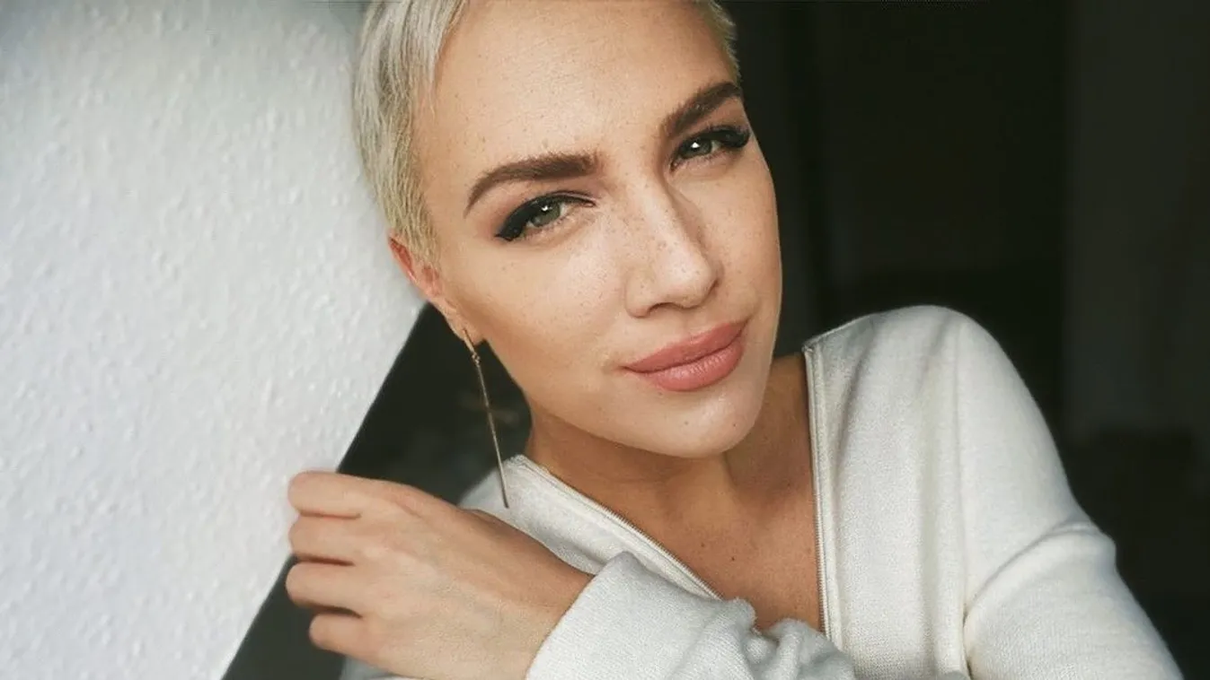 Itt a válasz: Tóth Gabi üzent Tóth Andinak