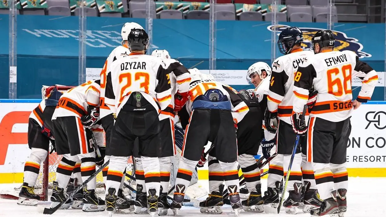 Videón az aljas támadás: Véresre verték ütővel a védtelen sportolót