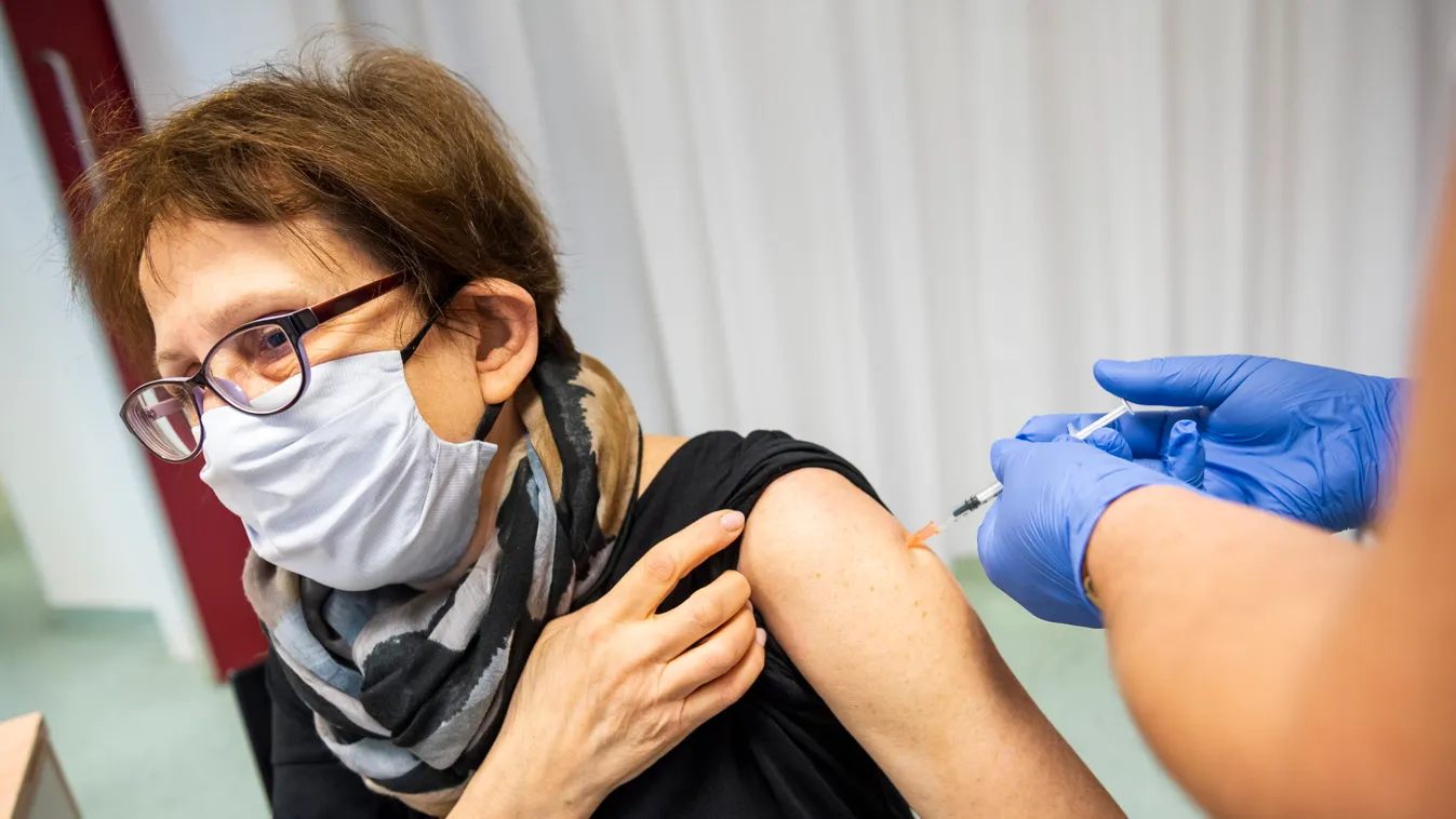 Kiderült milyen feltételekkel kapható a koronavírus-vakcina