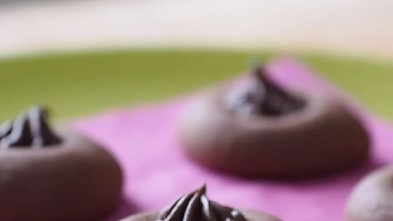 Csak 3 összetevő és kész ez a fantasztikus nutellás keksz