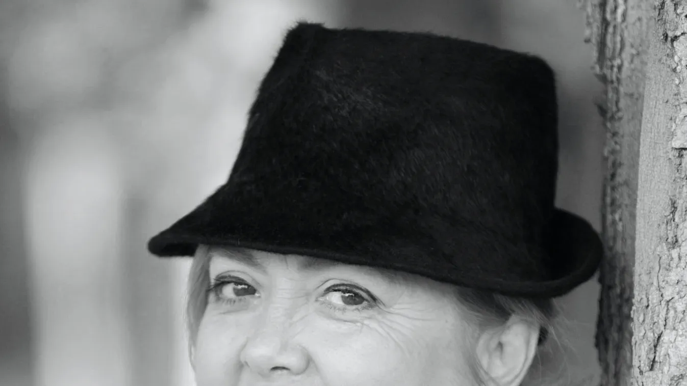 A Vígszínház jóvoltából most bárki segíthet Börcsök Enikő sorstársain