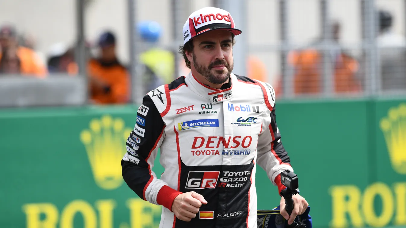 Kórházba szállították, fejsérülést szenvedett a Forma-1 világbajnoka