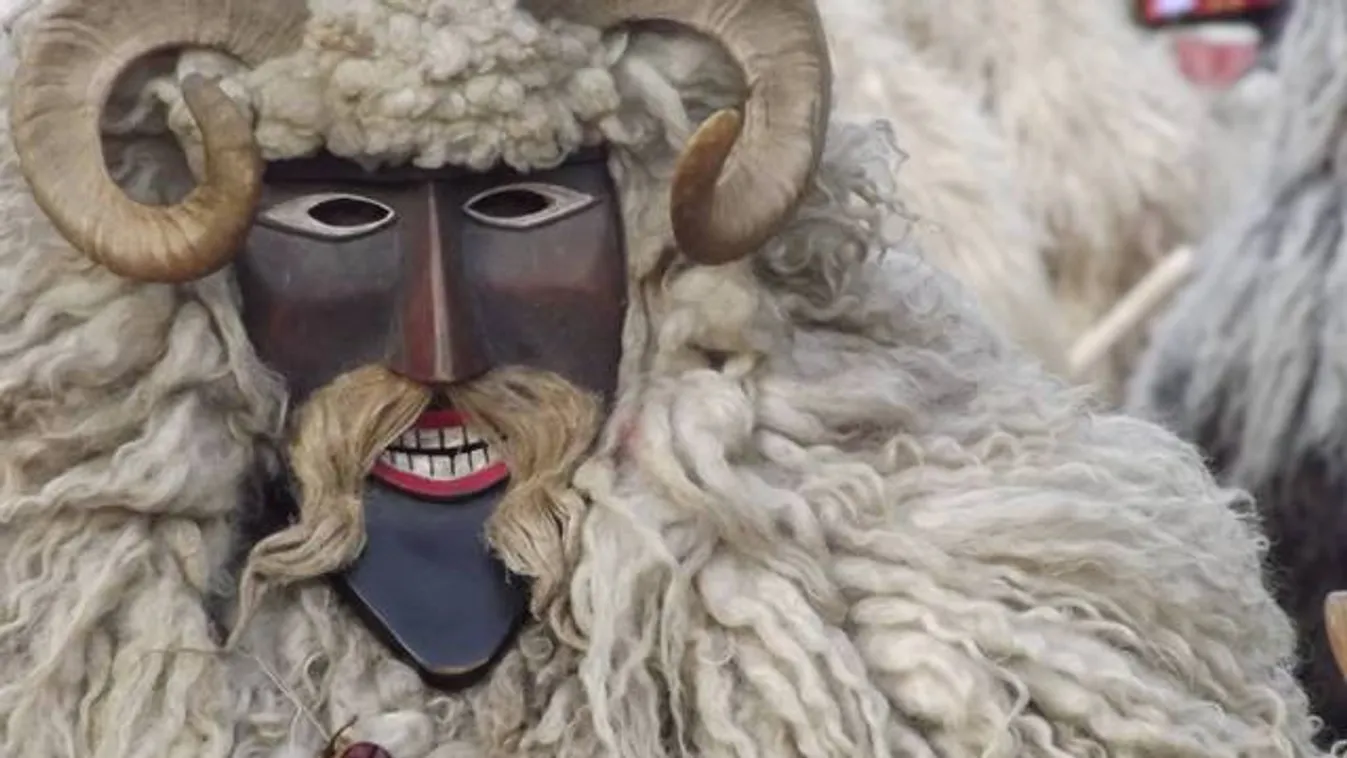 Elhalasztották az idei busójárást, a rendőrség kiemelten figyeli a környéket