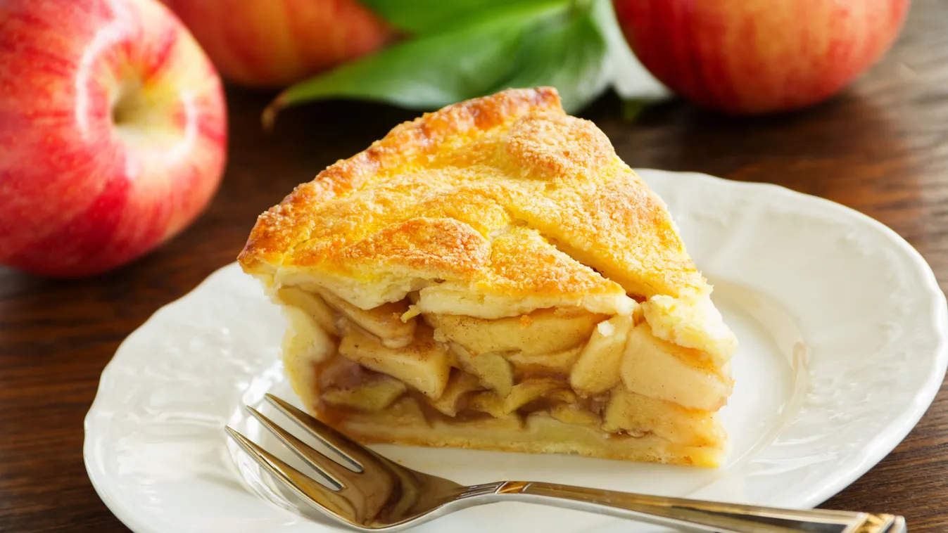 4 almából készül a gyors almás pite