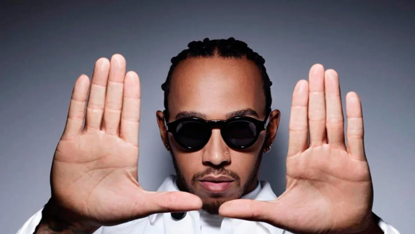 Lebuktak, ezzel a dögös szőkével töltötte az éjszakát Lewis Hamilton - Fotó