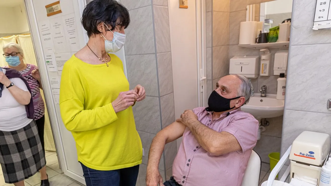 A kínai vakcinával olt a gyöngyösi háziorvos: ezt tapasztalta