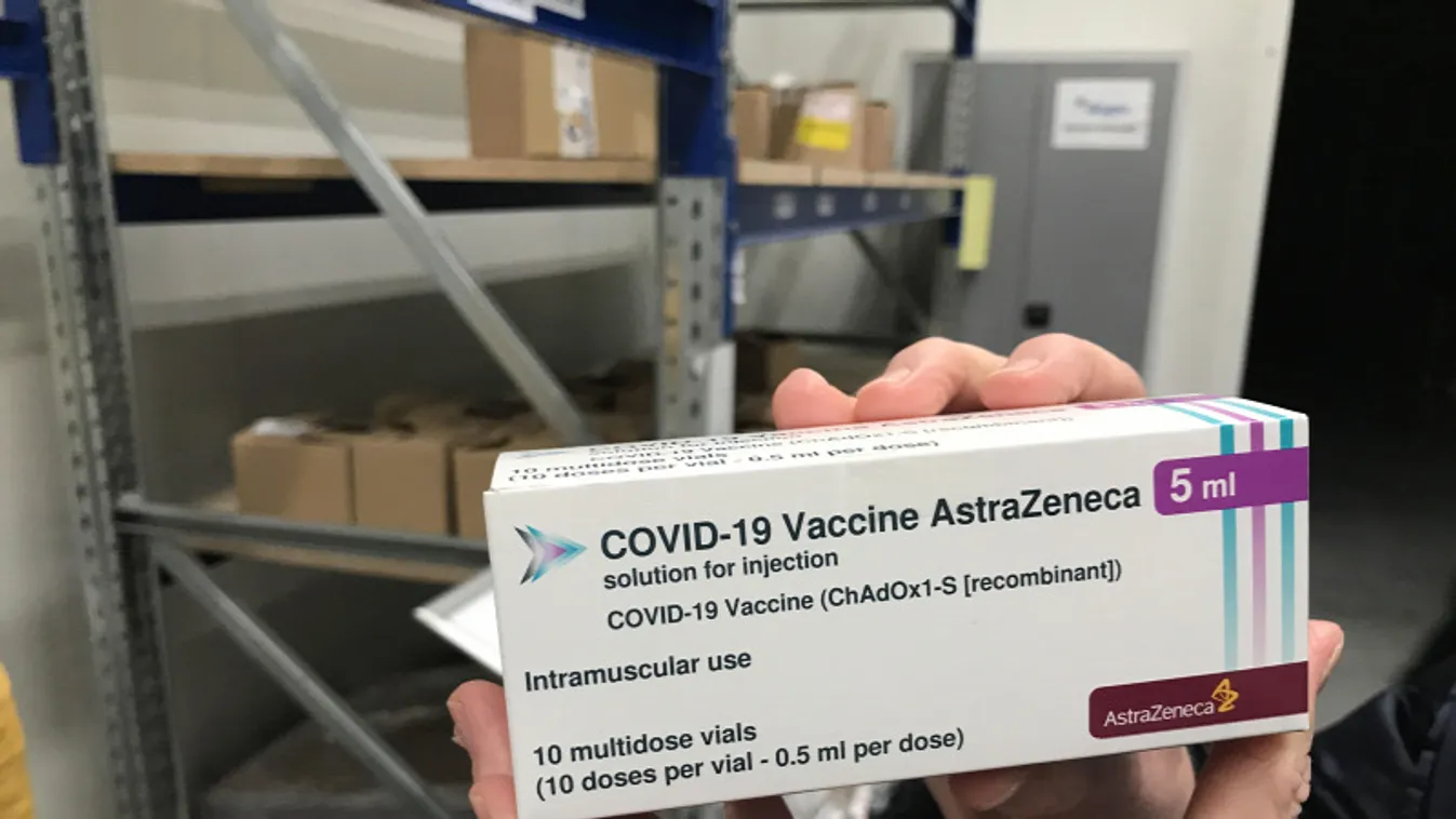 Megérkezett az első AstraZeneca vakcinaszállítmány Magyarországra