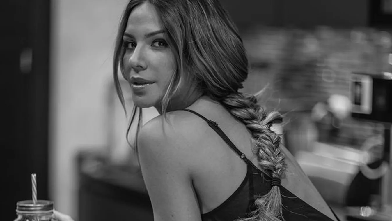 Szexuális vágyairól vallott a sztárfocista felesége