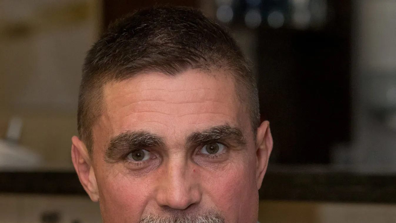 9,5 millióért a tiéd lehet a Viszkis autója