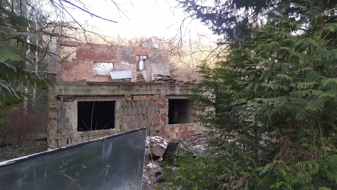 Megjelent a horrorházban a meggyilkolt magyar színésznő szelleme - Videó