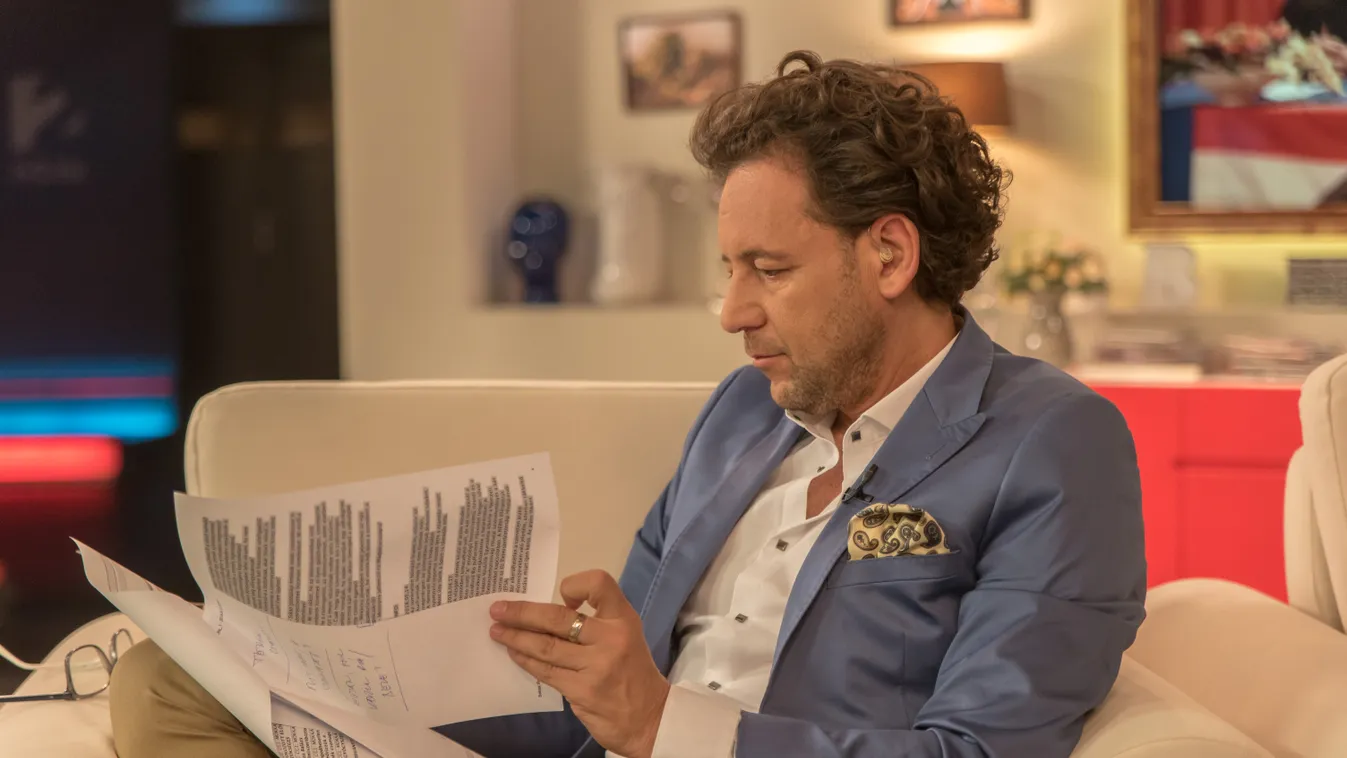 Hoppá: Istenes László elszólta magát Csobot Adélék esküvőjéről?