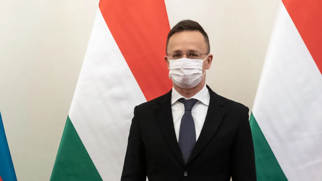 Szijjártó Péter: kettős nyomás a Nyugat-Balkánon