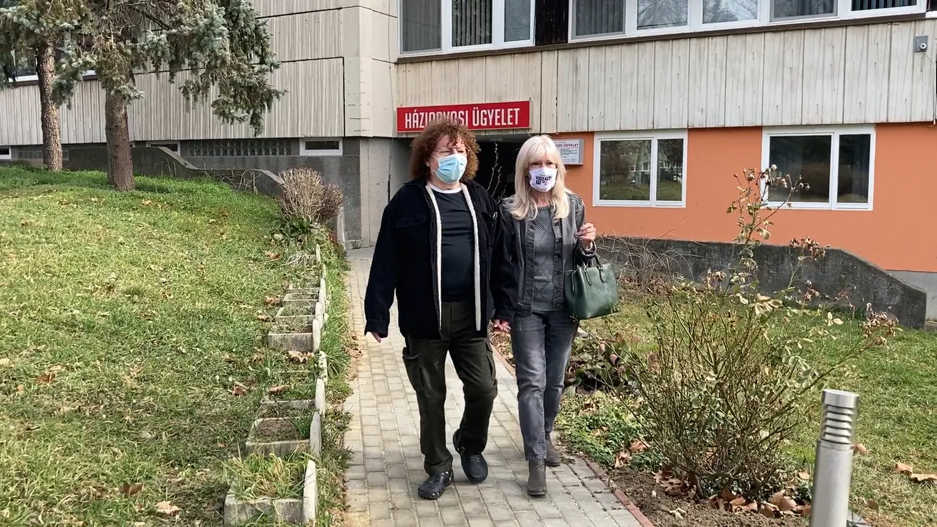 Ez történt Demjén Ferenccel közvetlenül a védőoltás beadása után