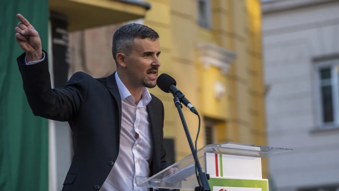 Közel félmillióért bérelhet magának lakást a parizerrel pózoló Jakab Péter