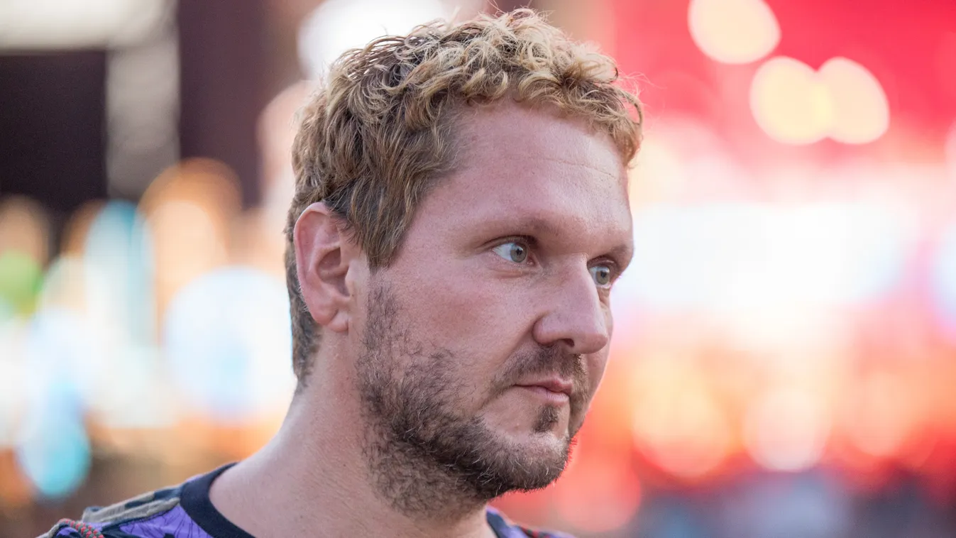 Itt az újabb celebháború? Lakatos Márk páros lábbal szállt bele a magyar sztárba