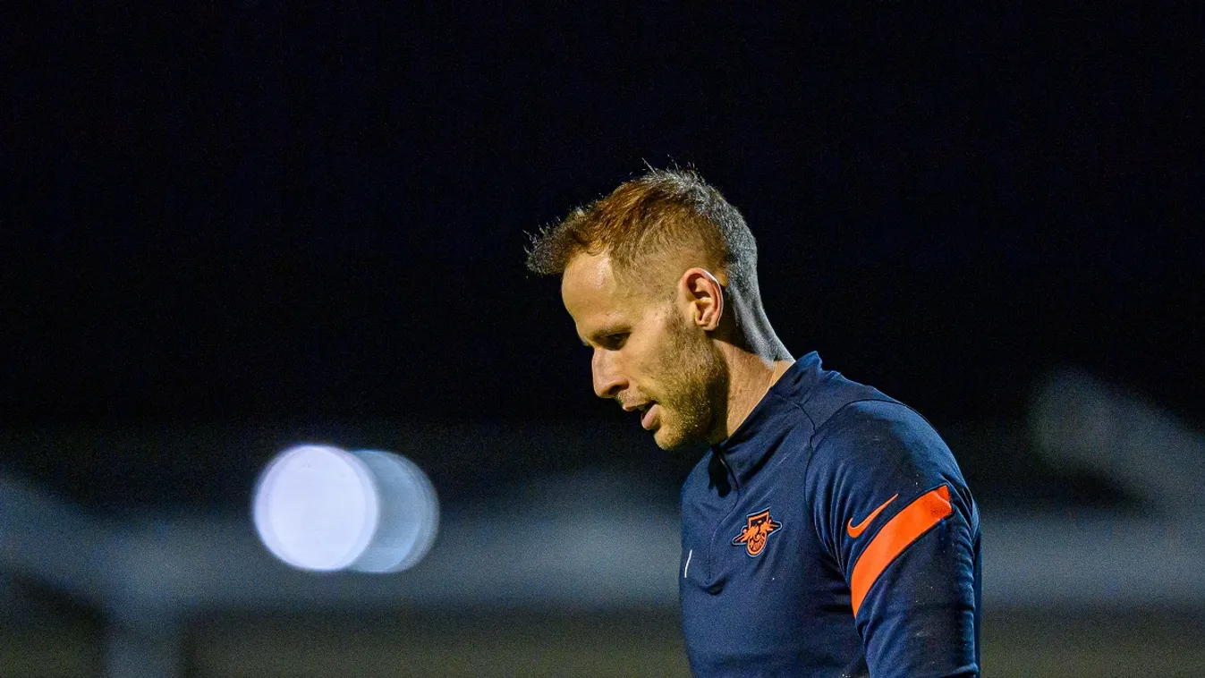 Gulácsi Péternek elege lett, majdnem visszavonult